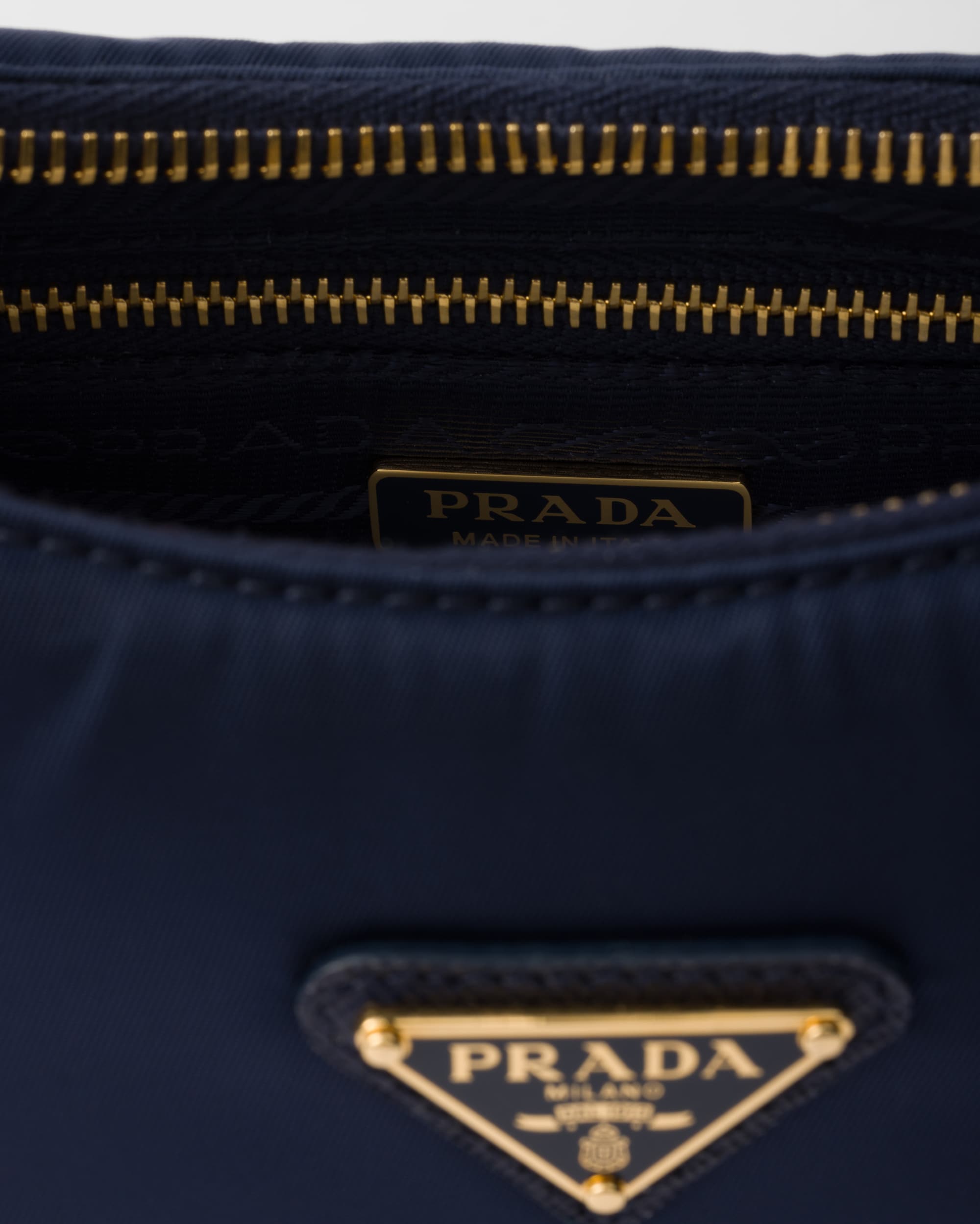 Prada Re-Edition 2005 Re-Nylon and Saffiano mini bag - Image 5
